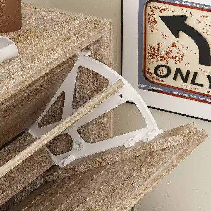 Meuble à Chaussures à Abattants en Noyer Lignes Ajouées Design