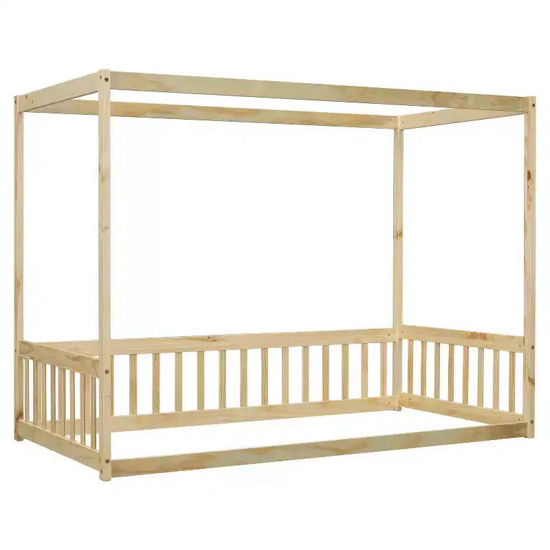 Lit cabane Montessori au sol minimaliste avec barrières et rambardes