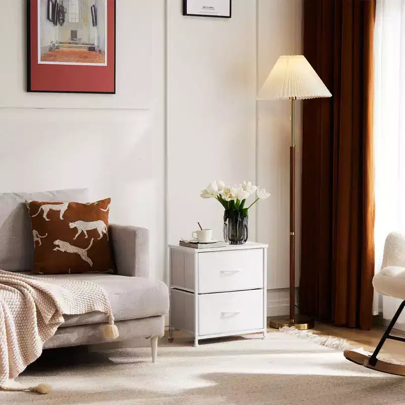 Commode à 7 tiroirs : cadre en métal, plateau en bois