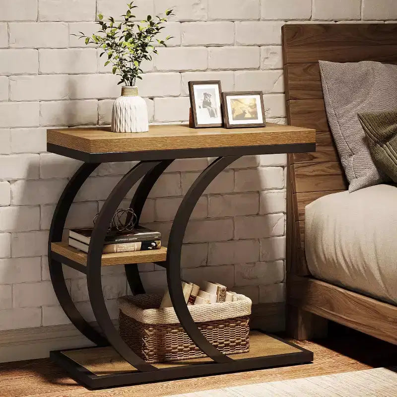 Table d'appoint de salon, table de canapé étroite en bois à 3 niveaux en forme de C avec rangement pour petits espaces, marron