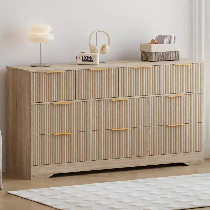 Commode en bois avec poignées métalliques pour salon, couloir, entrée