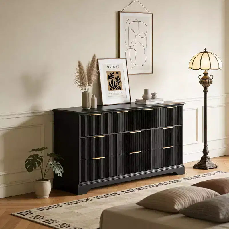 Commode en bois avec poignées métalliques pour salon, couloir, entrée