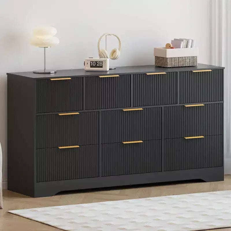 Commode en bois avec poignées métalliques pour salon, couloir, entrée